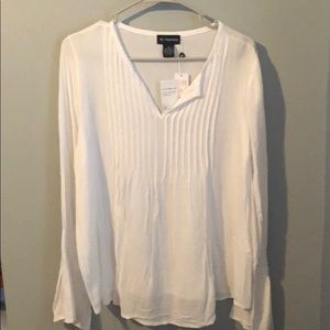 Wantable long sleeve blouse